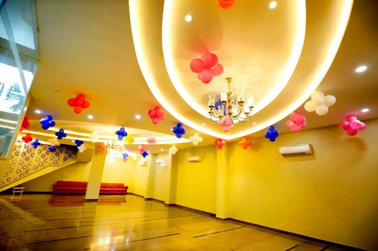 Bed and Breakfast Taj Sojourn Agra  Bed & Breakfast