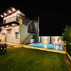 Villa Mount 