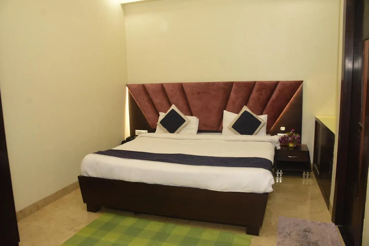 Bed and Breakfast Taj Sojourn Agra  2*, Agra (Uttar Pradesh) India