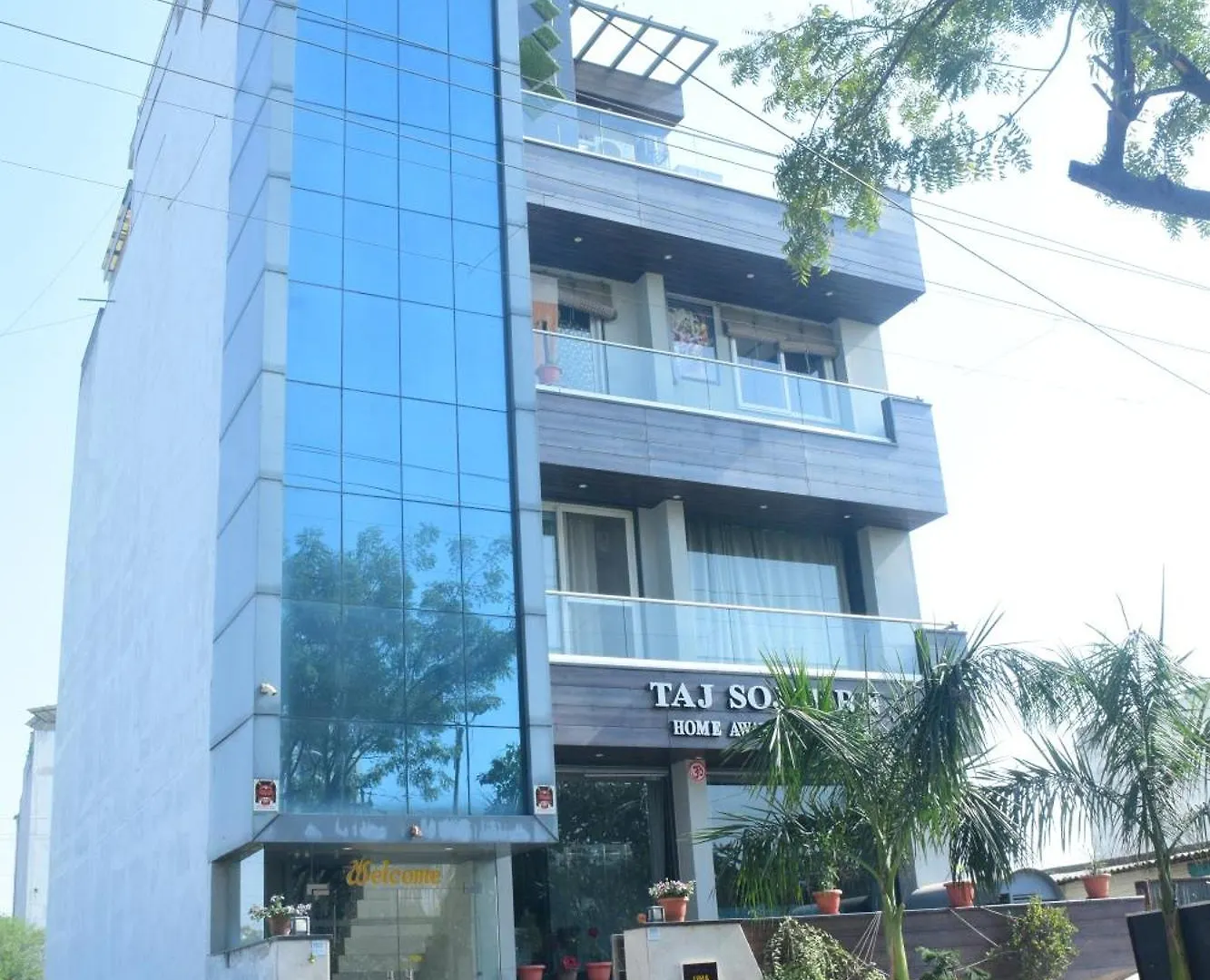Bed and Breakfast Taj Sojourn Agra  Agra (Uttar Pradesh)